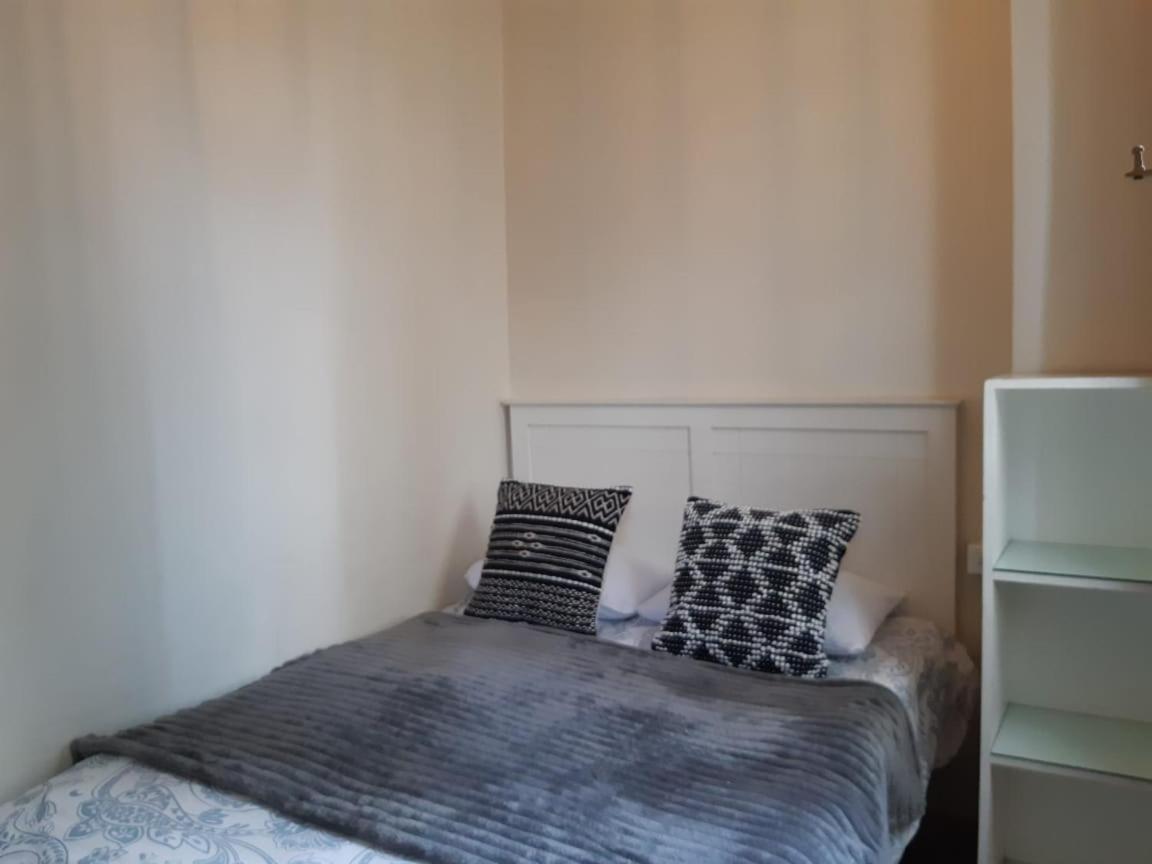 Marlborough Durban Beachfront South Beach Holiday Apartments Marine Parade Camera foto